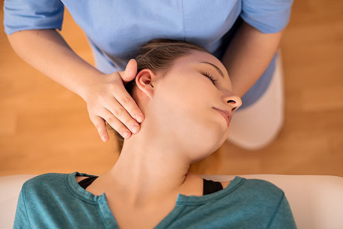 Orthopäde Frankfurt - Chirotherapeutische Behandlung